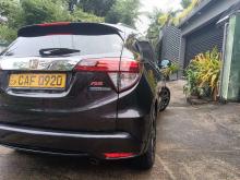 https://riyasewana.com/uploads/honda-vezel-13815226133.jpg