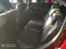 https://riyasewana.com/uploads/honda-vezel-141104717566.jpg