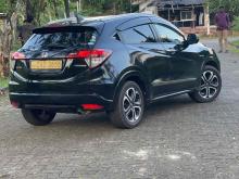https://riyasewana.com/uploads/honda-vezel-1411405824641.jpg