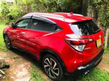 https://riyasewana.com/uploads/honda-vezel-1411412022.jpg