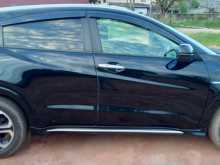 https://riyasewana.com/uploads/honda-vezel-14124655806.jpg