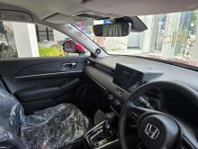https://riyasewana.com/uploads/honda-vezel-141623096366.jpg