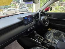 https://riyasewana.com/uploads/honda-vezel-141623096634.jpg
