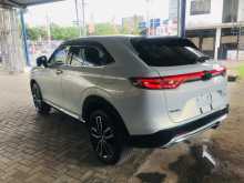 https://riyasewana.com/uploads/honda-vezel-14171613156.jpg