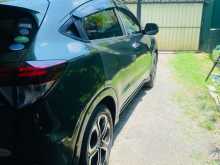 https://riyasewana.com/uploads/honda-vezel-142312324492.jpg