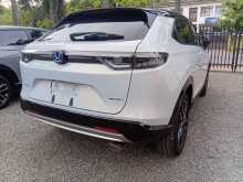 https://riyasewana.com/uploads/honda-vezel-14711004962.jpg
