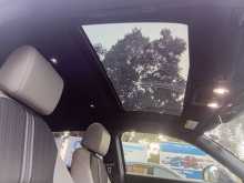https://riyasewana.com/uploads/honda-vezel-14711014253.jpg