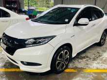 https://riyasewana.com/uploads/honda-vezel-147323222681.jpg