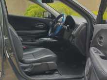 https://riyasewana.com/uploads/honda-vezel-150300122113.jpg