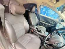 https://riyasewana.com/uploads/honda-vezel-15175232535.jpg