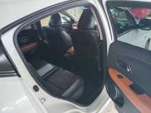 https://riyasewana.com/uploads/honda-vezel-15202644265.jpg