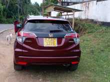https://riyasewana.com/uploads/honda-vezel-152205224903.jpg