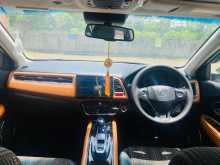 https://riyasewana.com/uploads/honda-vezel-16104634866.jpg