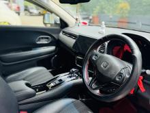 https://riyasewana.com/uploads/honda-vezel-1613251517635.jpg