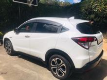 https://riyasewana.com/uploads/honda-vezel-1620333717842.jpg