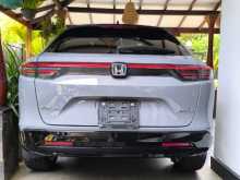 https://riyasewana.com/uploads/honda-vezel-17123713336.jpg
