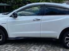 https://riyasewana.com/uploads/honda-vezel-1713145973.jpg