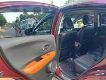 https://riyasewana.com/uploads/honda-vezel-17192536986.jpg