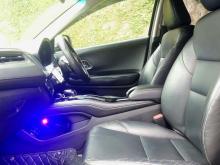 https://riyasewana.com/uploads/honda-vezel-17653456836.jpg