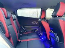 https://riyasewana.com/uploads/honda-vezel-1812494424962.jpg