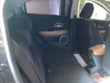 https://riyasewana.com/uploads/honda-vezel-18132743956.jpg