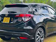 Honda Vezel 2016 SUV