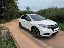 https://riyasewana.com/uploads/honda-vezel-181444244642.jpg