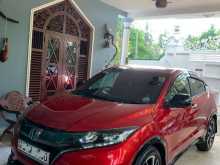 https://riyasewana.com/uploads/honda-vezel-181638304473.jpg