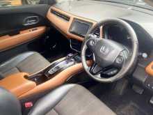 https://riyasewana.com/uploads/honda-vezel-181836174432.jpg