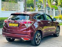 https://riyasewana.com/uploads/honda-vezel-18751166515.jpg