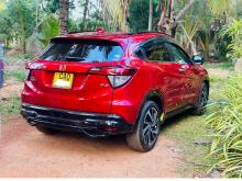 https://riyasewana.com/uploads/honda-vezel-1910184617522.jpg