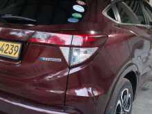 https://riyasewana.com/uploads/honda-vezel-191049164252.jpg