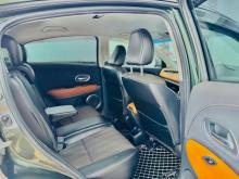 https://riyasewana.com/uploads/honda-vezel-1910514817696.jpg