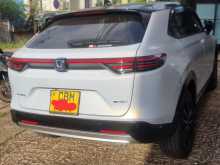 https://riyasewana.com/uploads/honda-vezel-19124419842.jpg