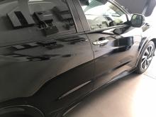 https://riyasewana.com/uploads/honda-vezel-1916110217992.jpg