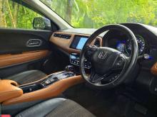 https://riyasewana.com/uploads/honda-vezel-191809526324.jpg