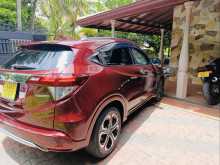https://riyasewana.com/uploads/honda-vezel-1919130522792.jpg
