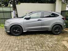 https://riyasewana.com/uploads/honda-vezel-197193822902.jpg