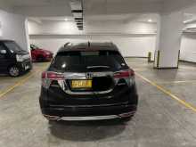 https://riyasewana.com/uploads/honda-vezel-1974256426.jpg