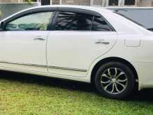 Toyota VezelXx Premio 2014 Car