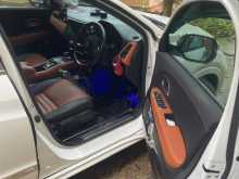 https://riyasewana.com/uploads/honda-vezel-2006-113252212794.jpg