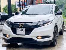 https://riyasewana.com/uploads/honda-vezel-20110422362.jpg