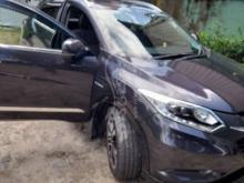 https://riyasewana.com/uploads/honda-vezel-2013-201124291204243.jpg