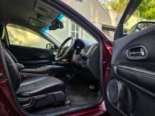 https://riyasewana.com/uploads/honda-vezel-2014-1114071712233.jpg