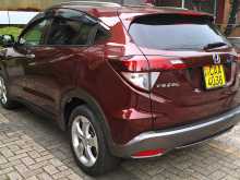 https://riyasewana.com/uploads/honda-vezel-2014-112165212813.jpg
