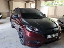 Honda Vezel 2014 Car