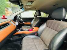 https://riyasewana.com/uploads/honda-vezel-2014-1312290512413.jpg