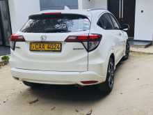 https://riyasewana.com/uploads/honda-vezel-2014-1318533812452.jpg
