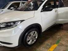 https://riyasewana.com/uploads/honda-vezel-2014-1420194612192.jpg