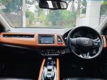 https://riyasewana.com/uploads/honda-vezel-2014-1519402712243.jpg